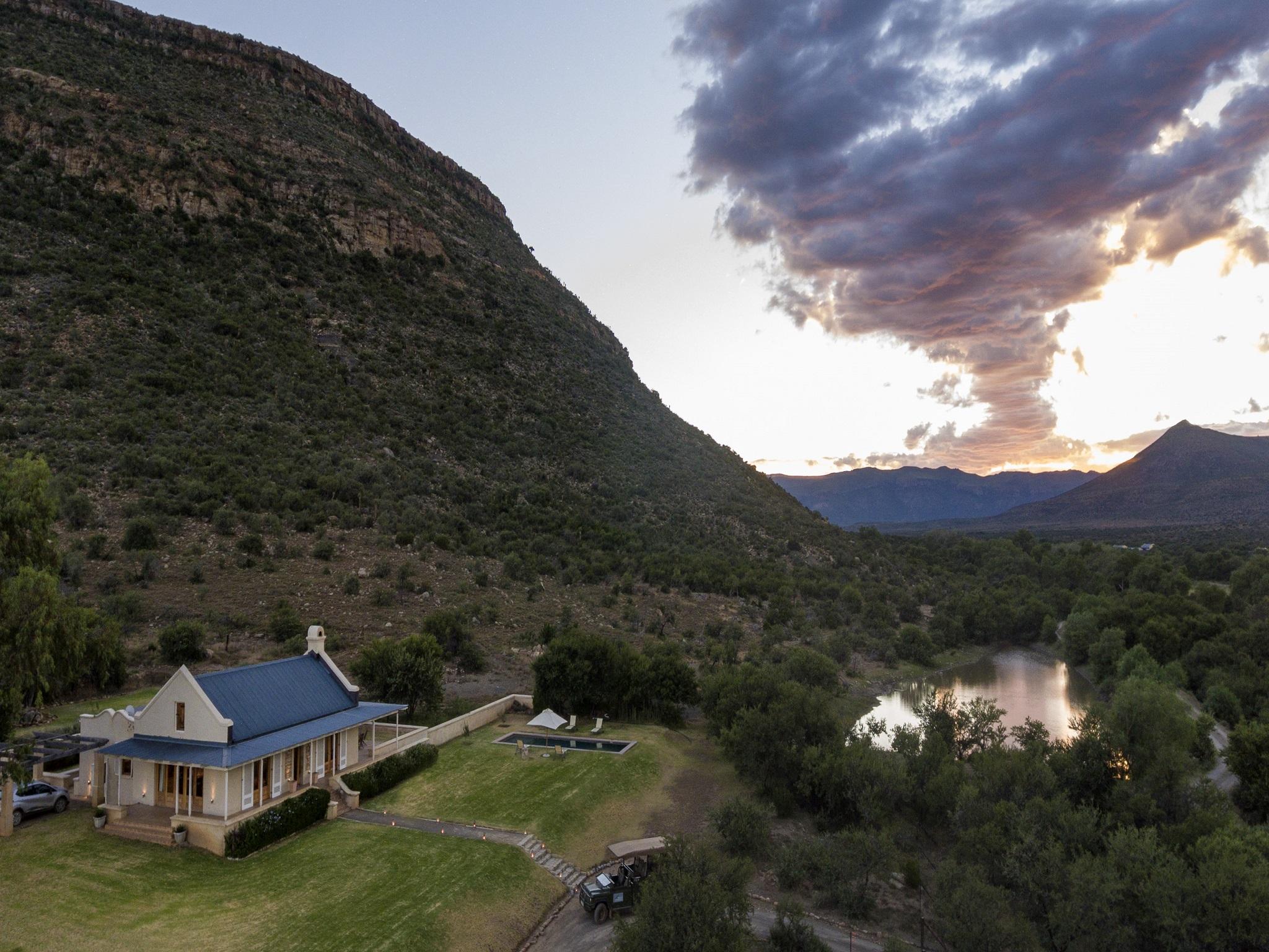Mount Camdeboo Hotel Graaff Reinet Exterior photo